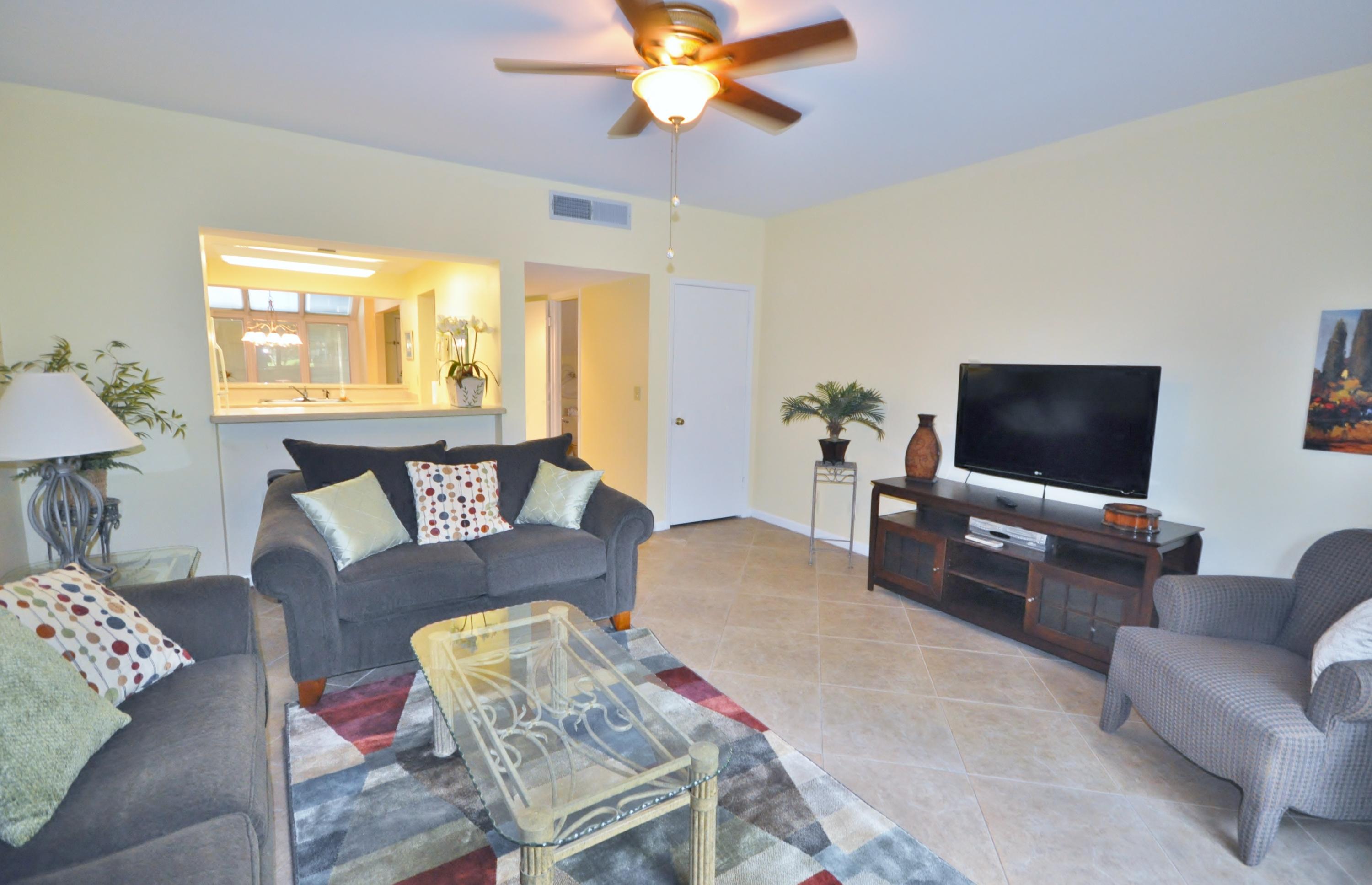 BEACHWALK VILLAS PH 05 - Residential Lease