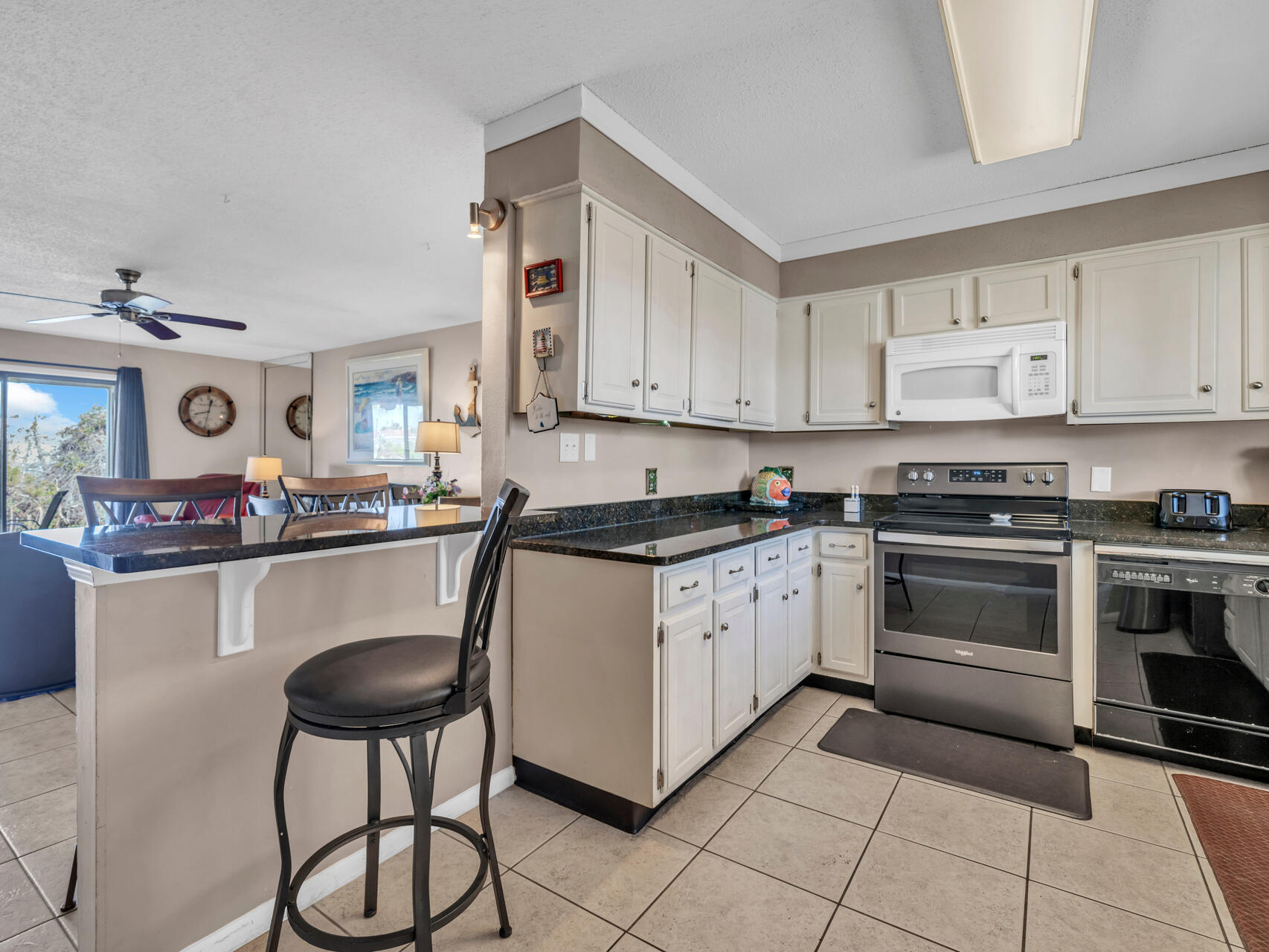 CHATEAU LA MER CONDO 2 - Residential