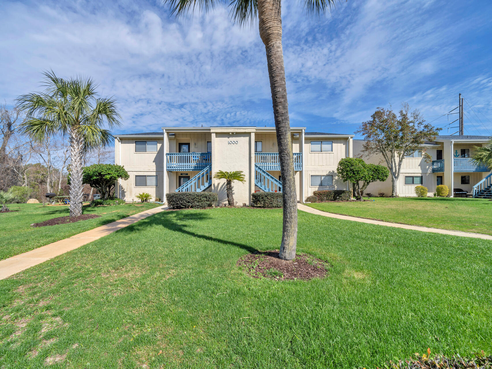 CHATEAU LA MER CONDO 2 - Residential