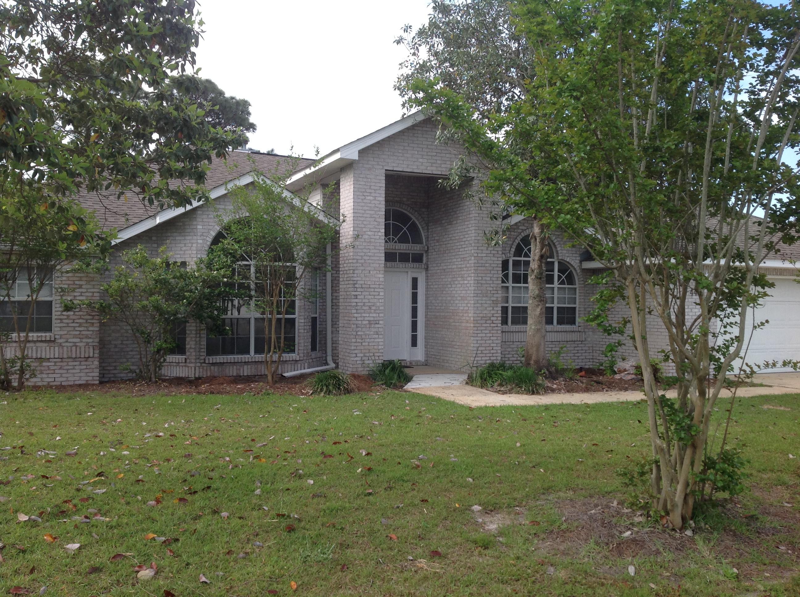 RAINTREE ESTATES - Residential