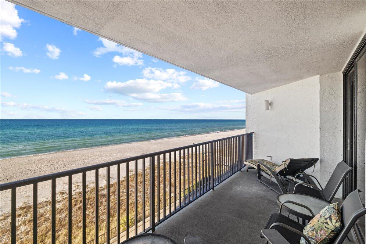 AQUAVISTA CONDO - Residential