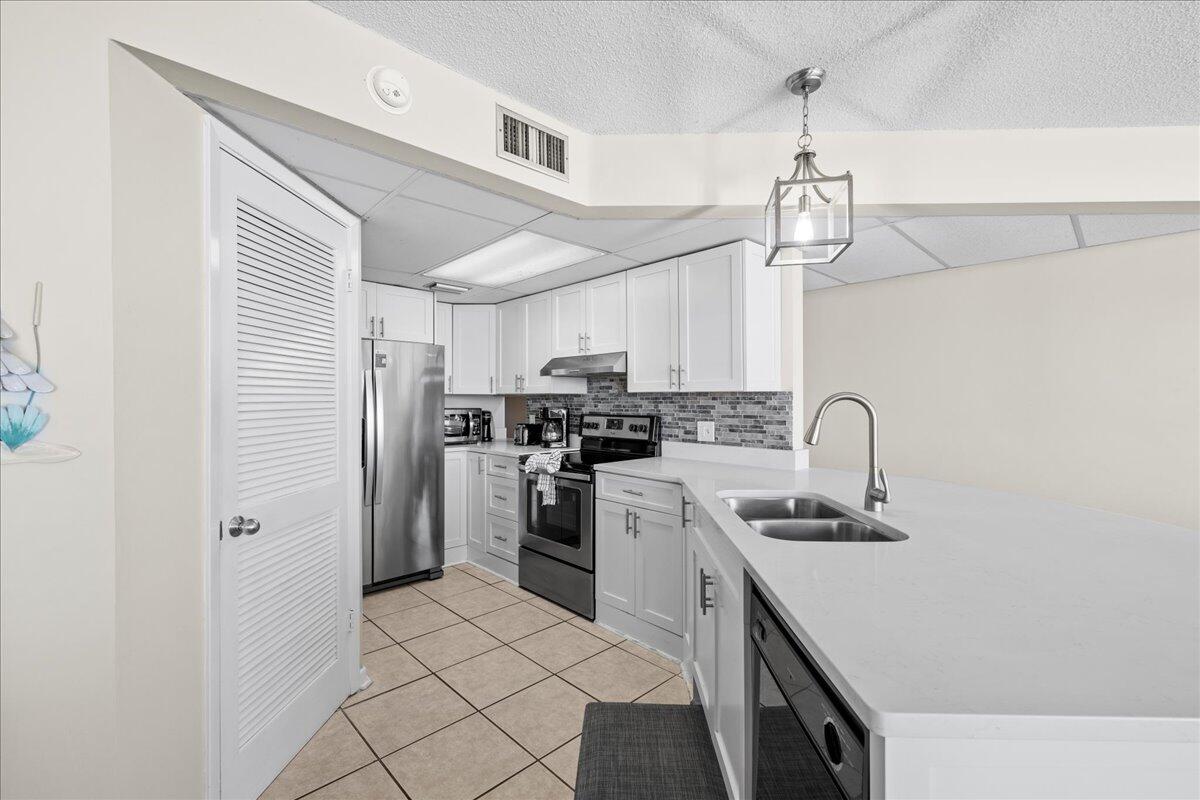 AQUAVISTA CONDO - Residential