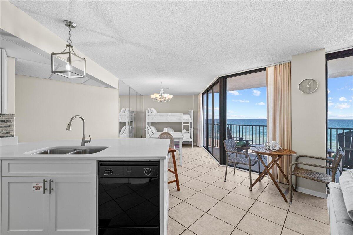 AQUAVISTA CONDO - Residential