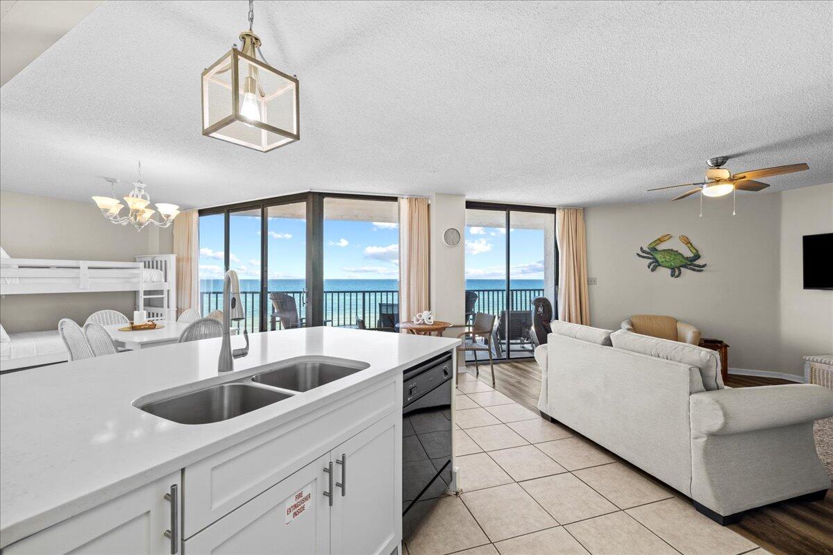 AQUAVISTA CONDO - Residential