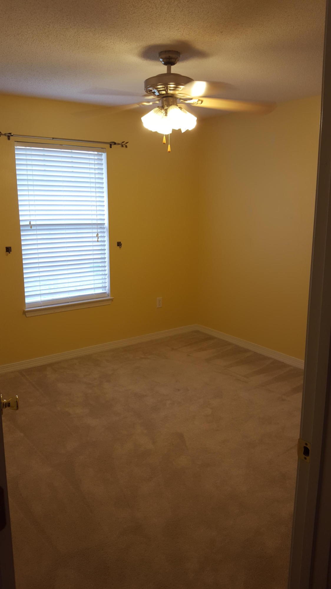 LEE FARMS PH I - Residential Lease