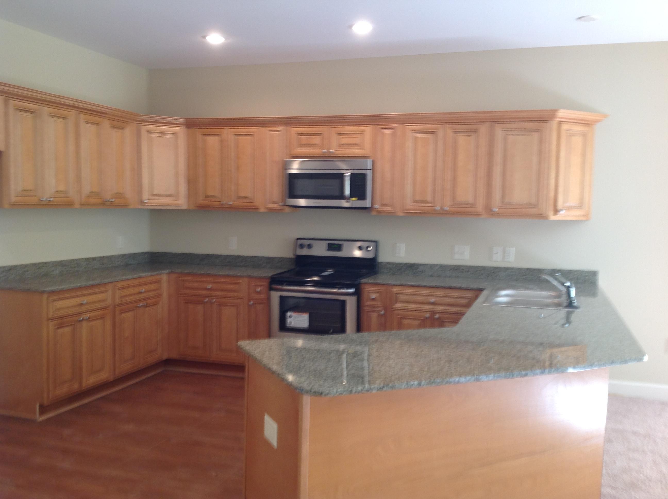 ARBOR LAKE PHASE II - Residential Lease