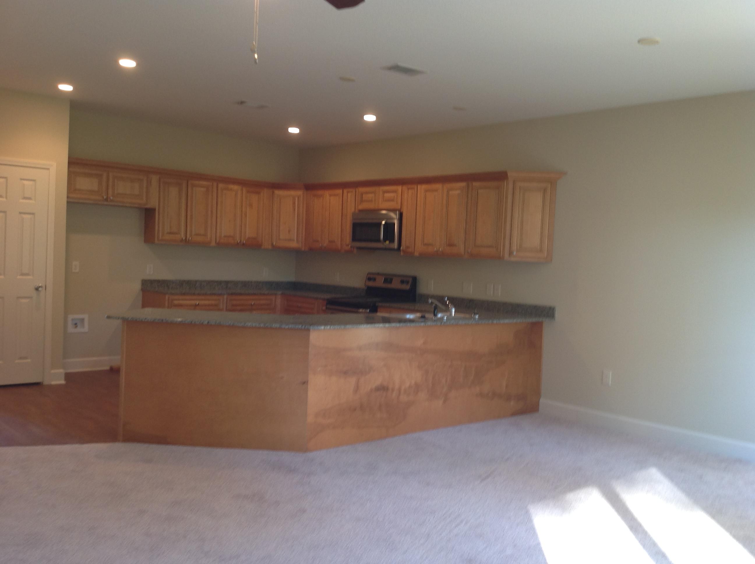 ARBOR LAKE PHASE II - Residential Lease