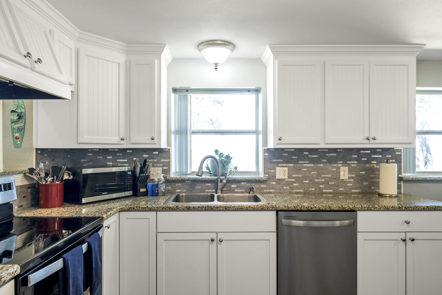 LAGNIAPPE BEACH - Residential