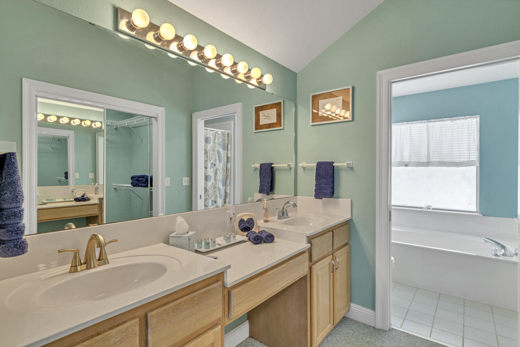 LAGNIAPPE BEACH - Residential