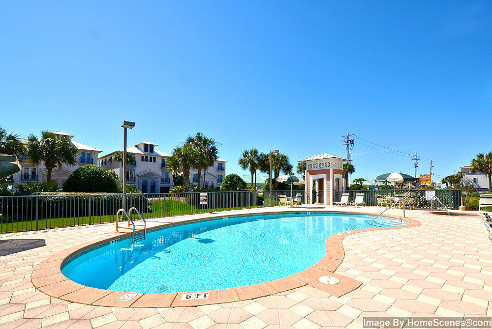 EMERALD WATERS CONDO - Residential