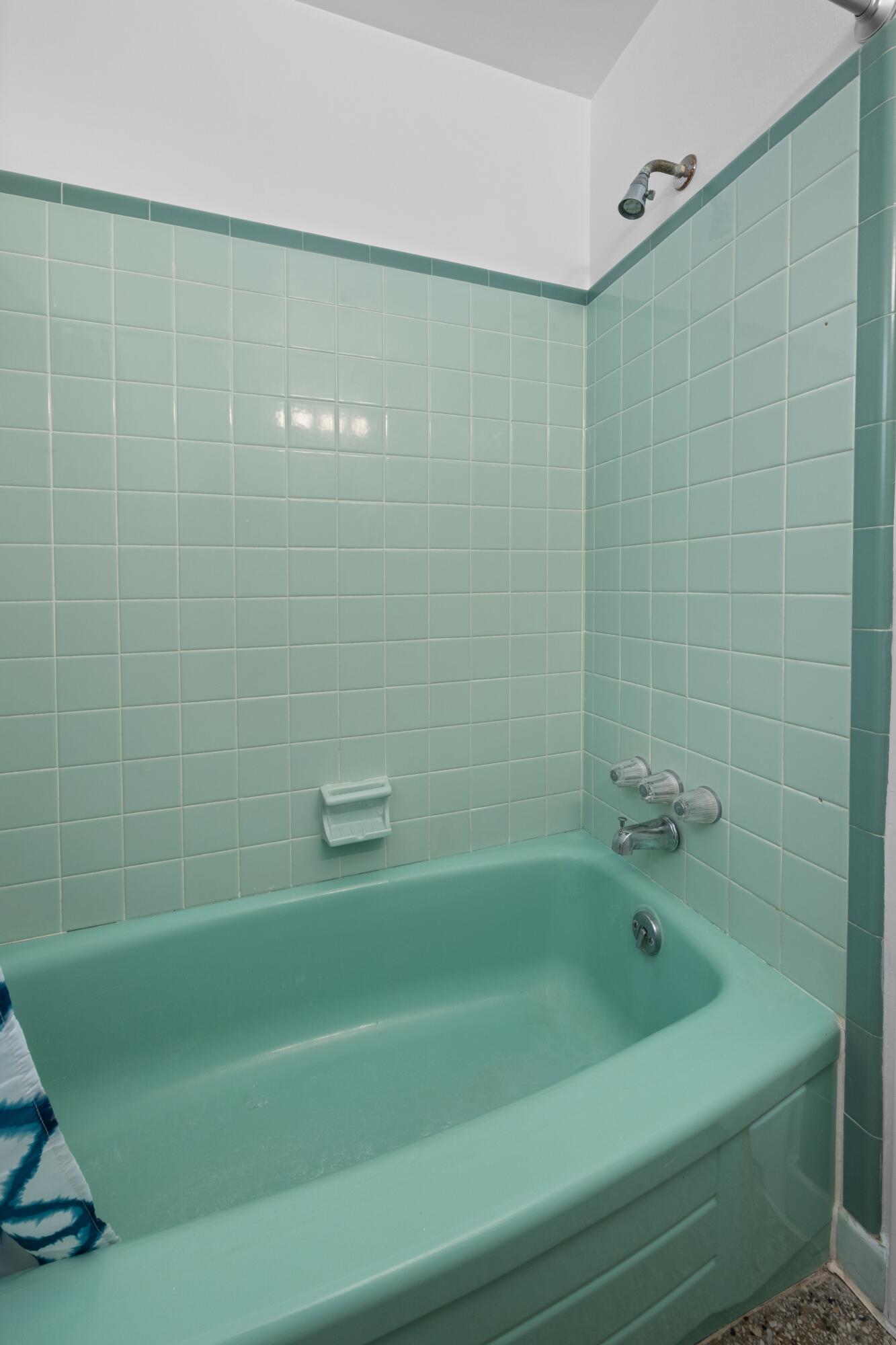 BRYN MAWR PARK 1ST ADD LOT 46 BLK 5 - Residential Lease