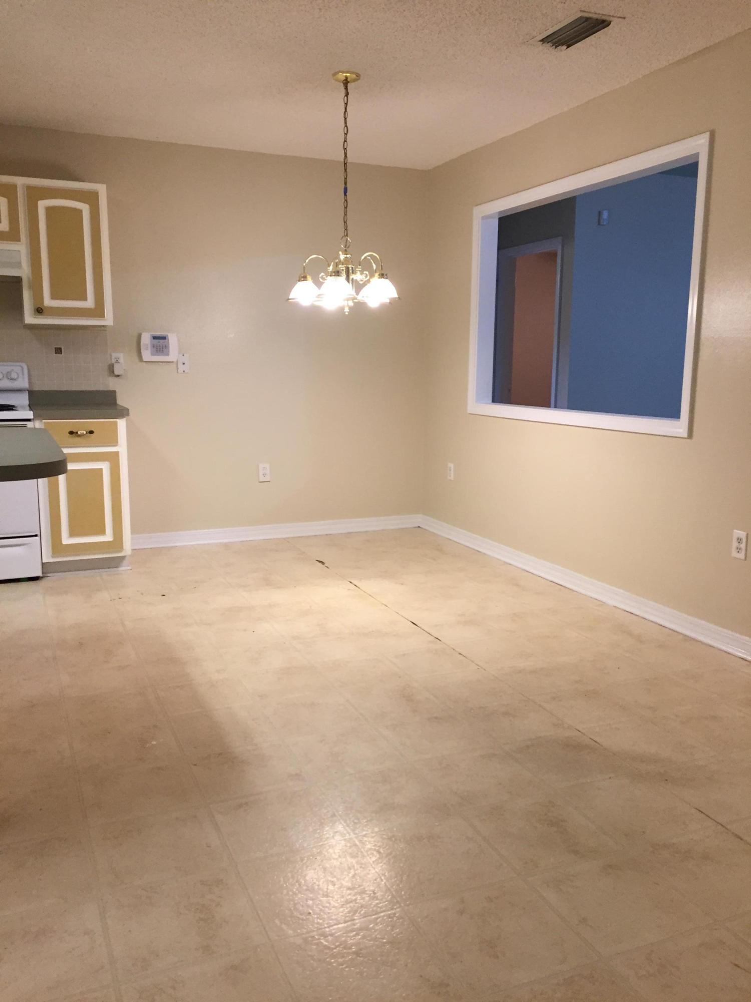SUGAR CREEK S/D - Residential Lease