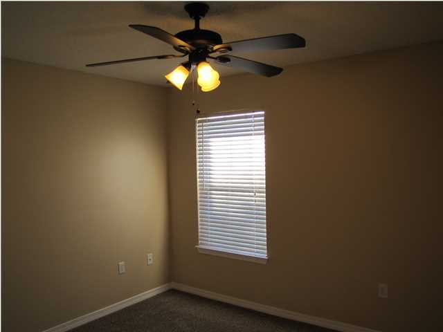 PARADISE RETREAT - Residential Lease
