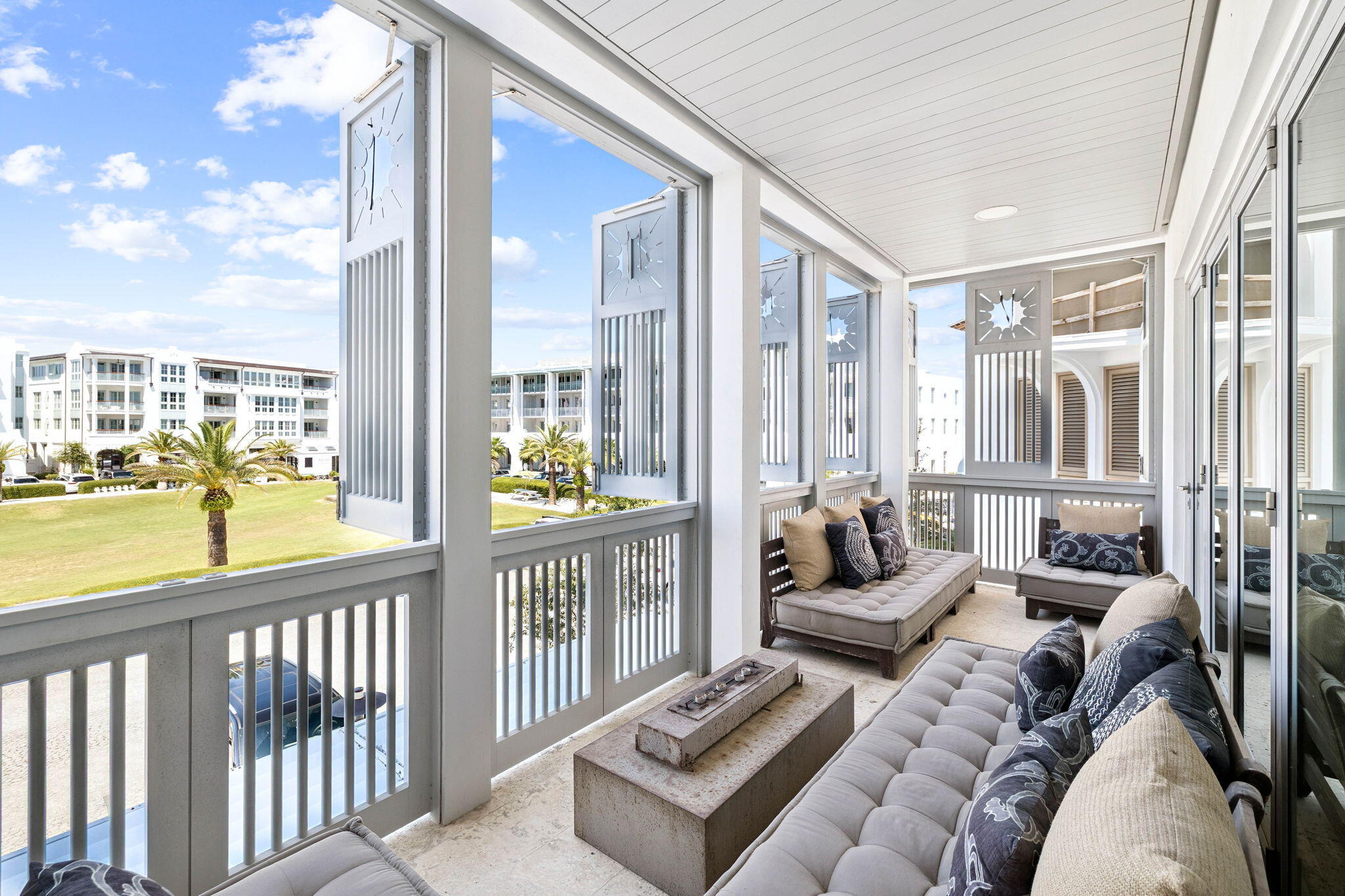 ALYS BEACH - Residential