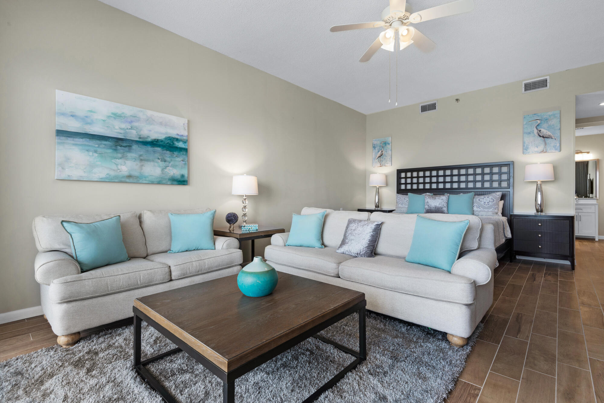 EMERALD TOWERS CONDO - Residential