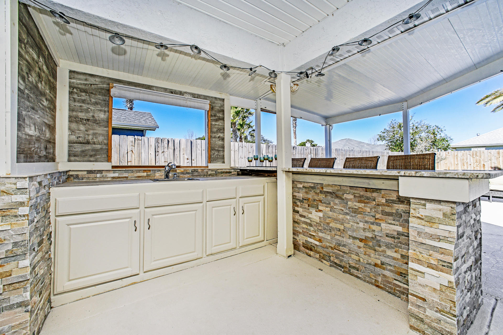 FERNWOOD PARK - Residential