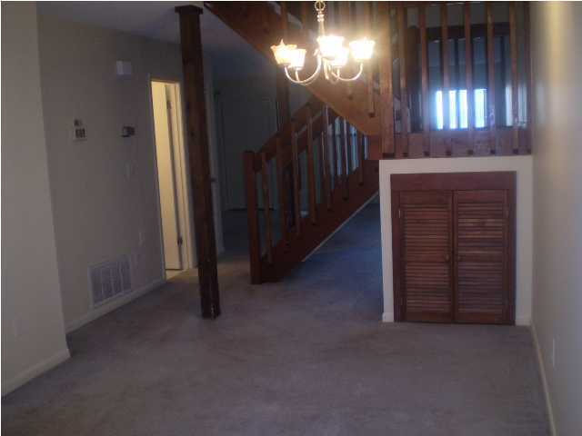 PORT DIXIE - Residential Lease