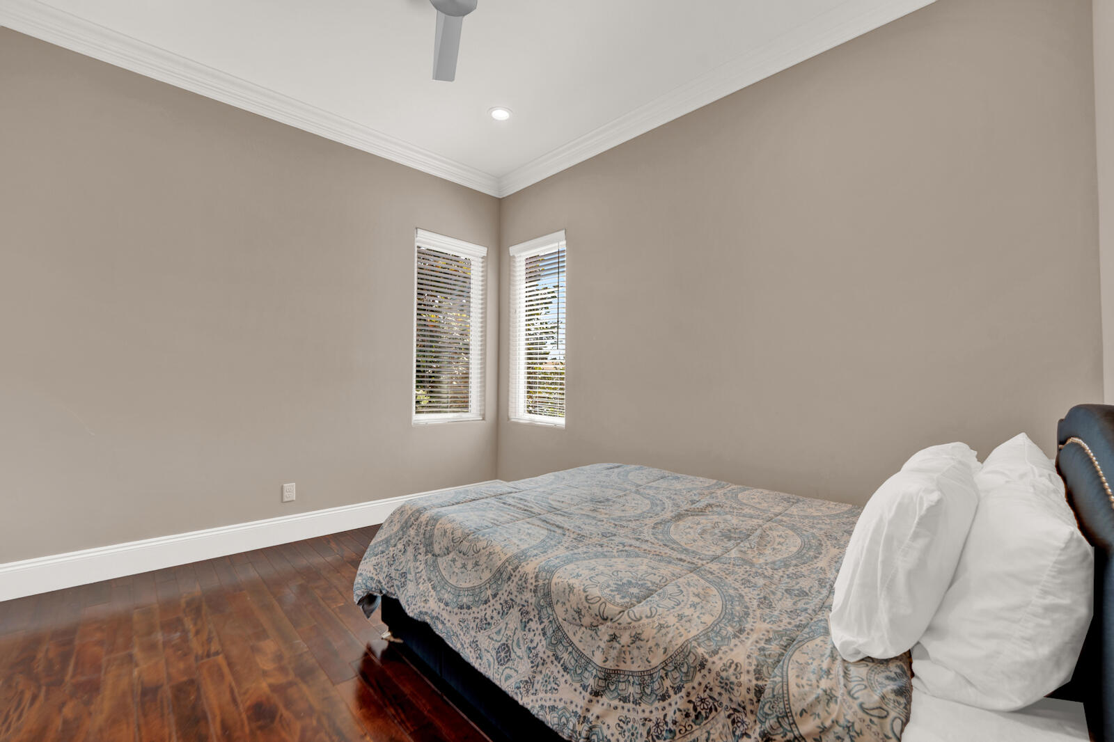 PRESERVE ON THE BAY PH 1 - Residential