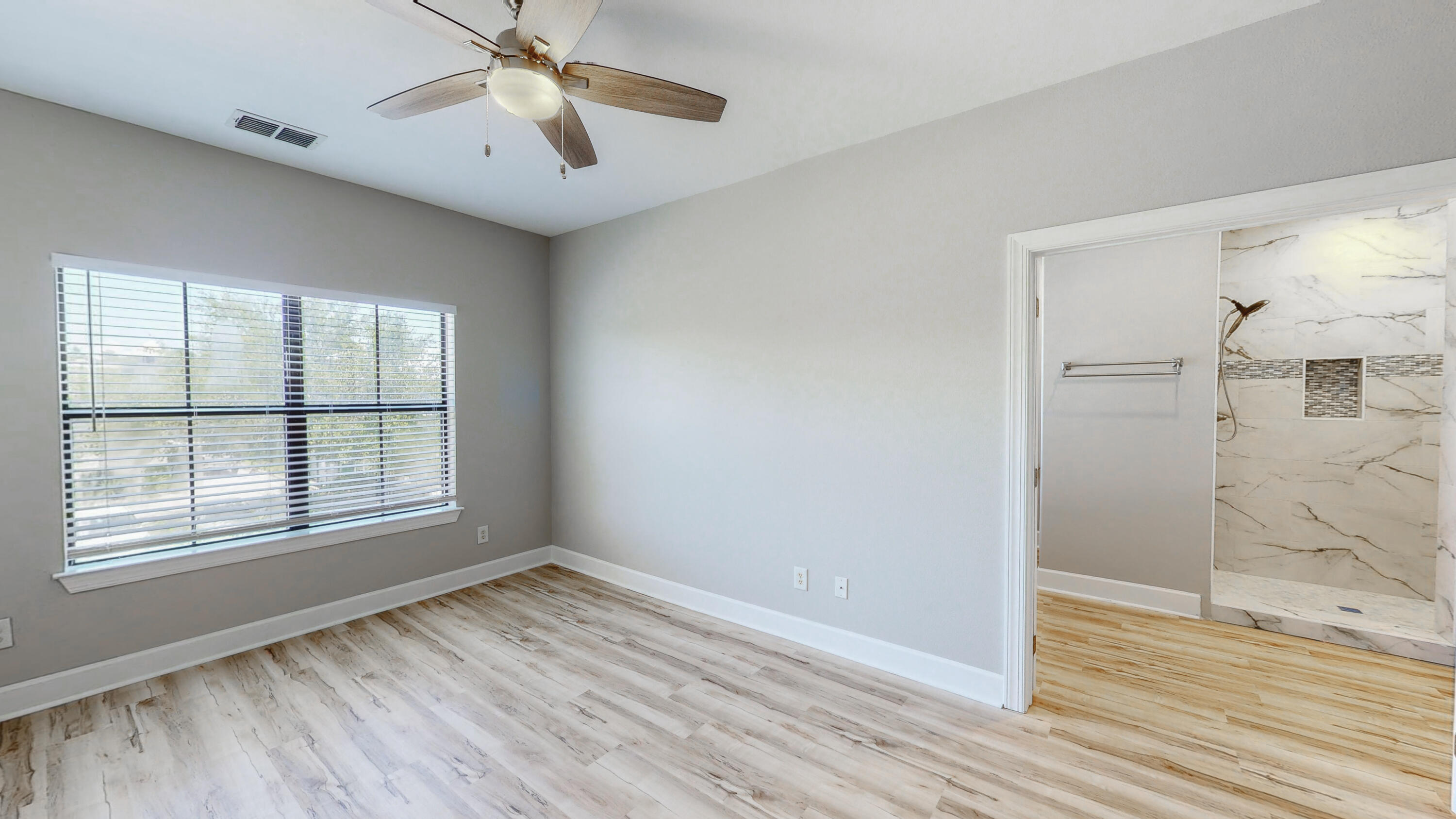 SOUTH HAVEN TOWNHOMES - Residential Lease