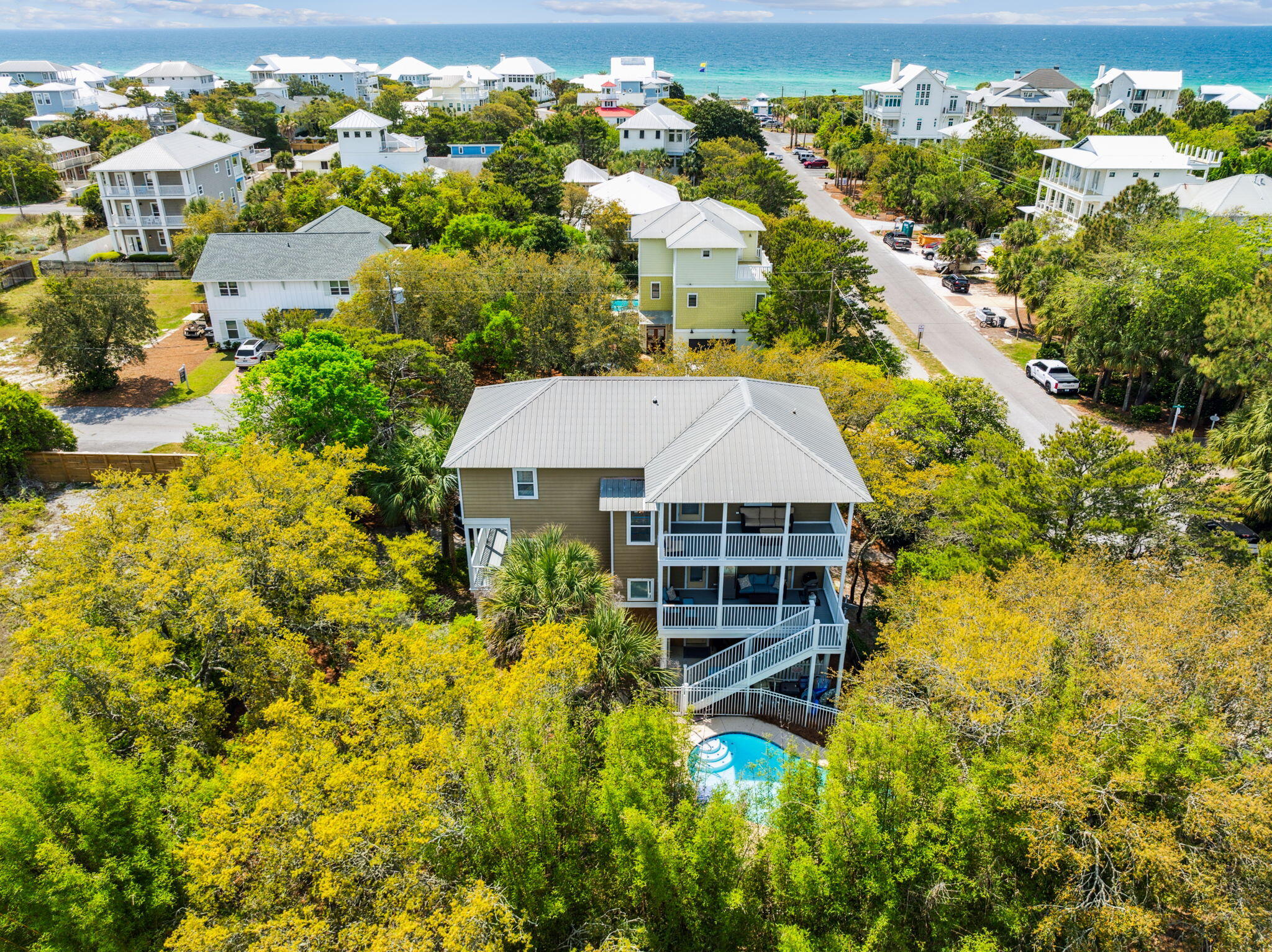 GULFVIEW HEIGHTS - Residential