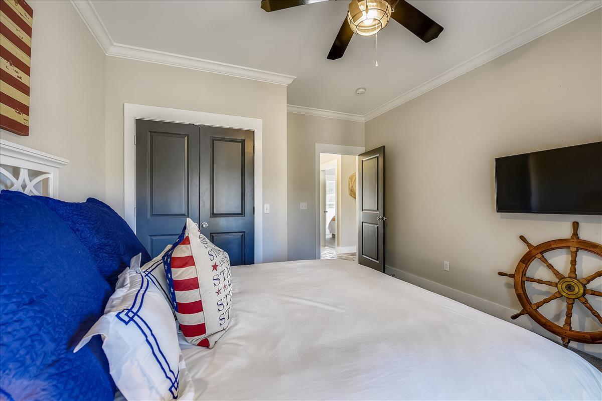 GULF LAKE BEACHES ESTATES - Residential