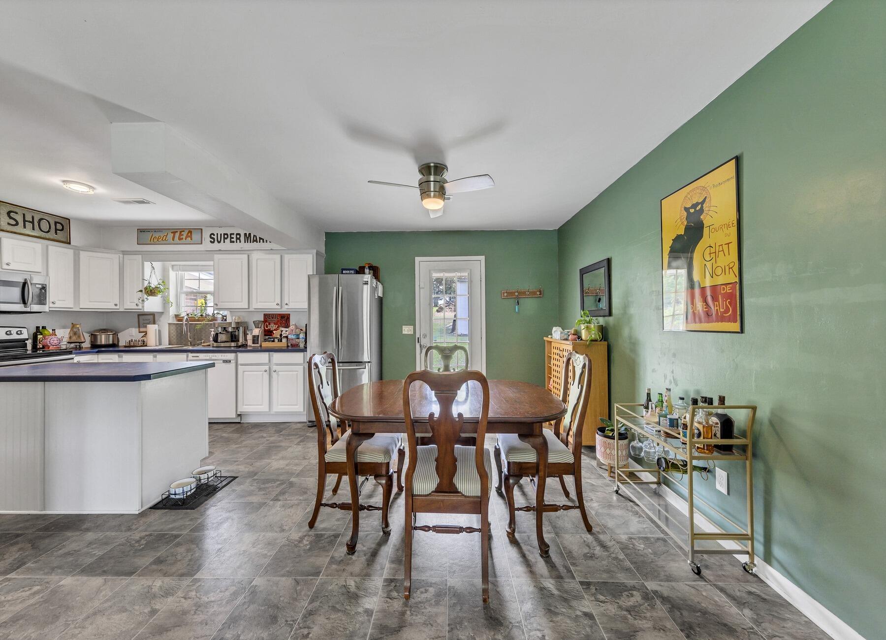 OAKCREST F & G PLAT 5 - Residential Lease
