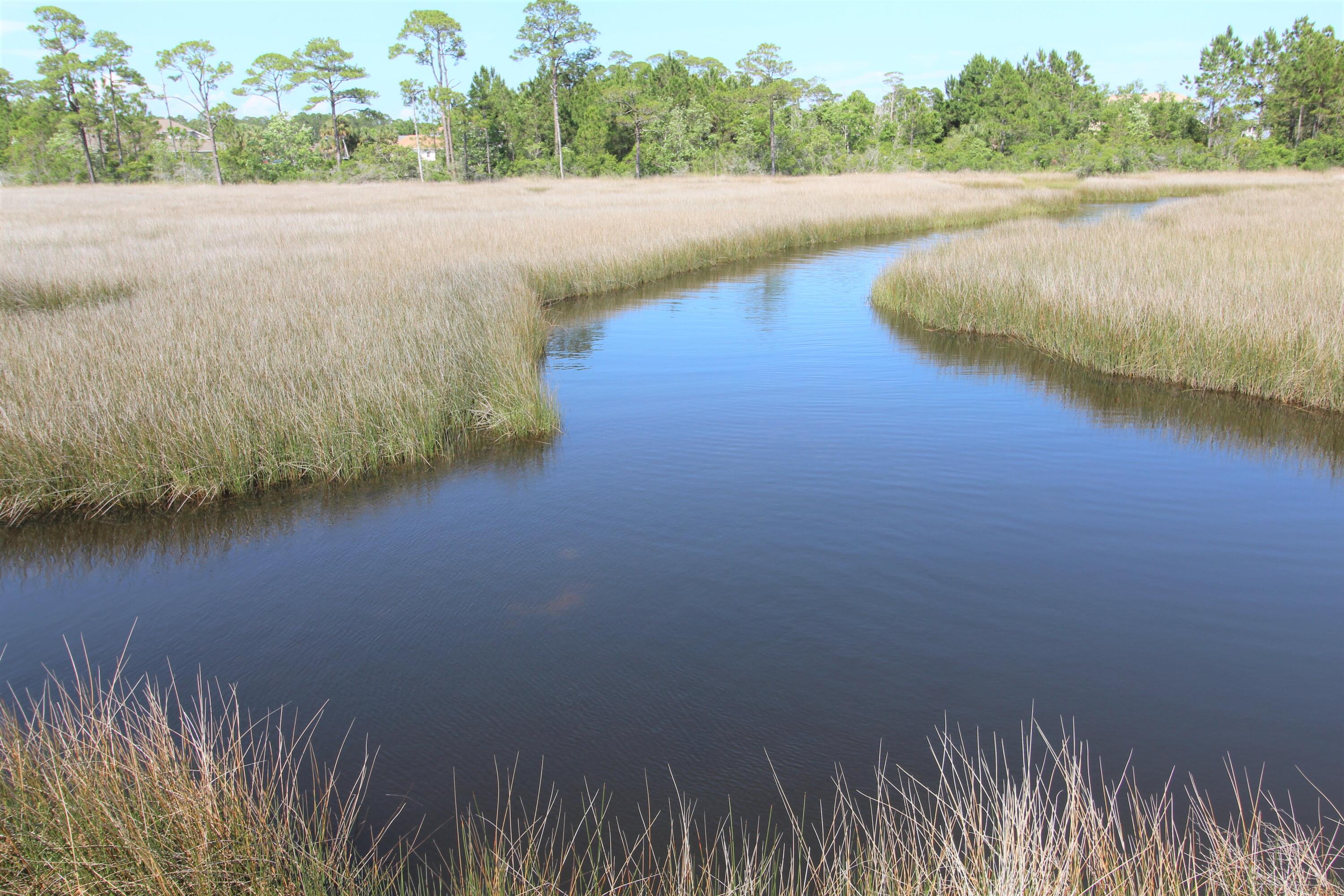 MARSH HARBOR - Residential