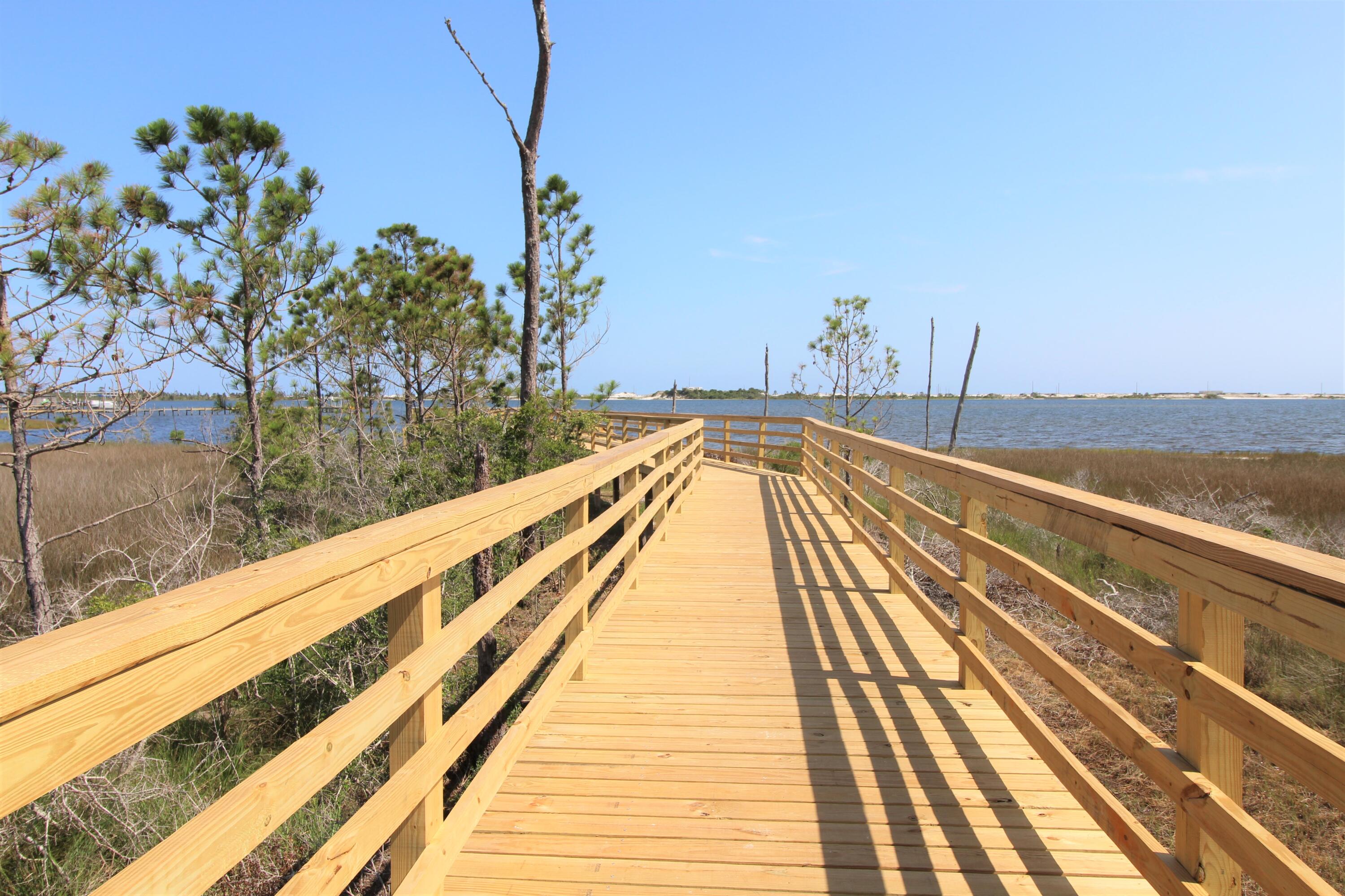 MARSH HARBOR - Residential