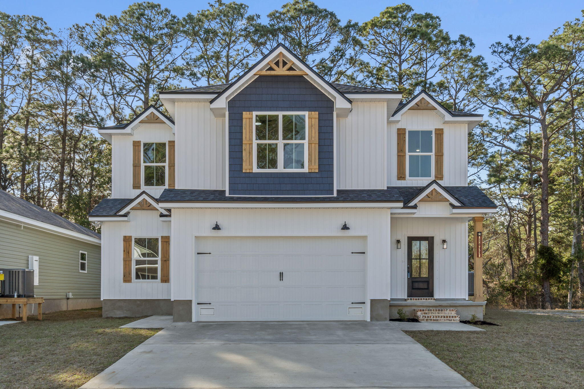 Madelyn Woods - Residential