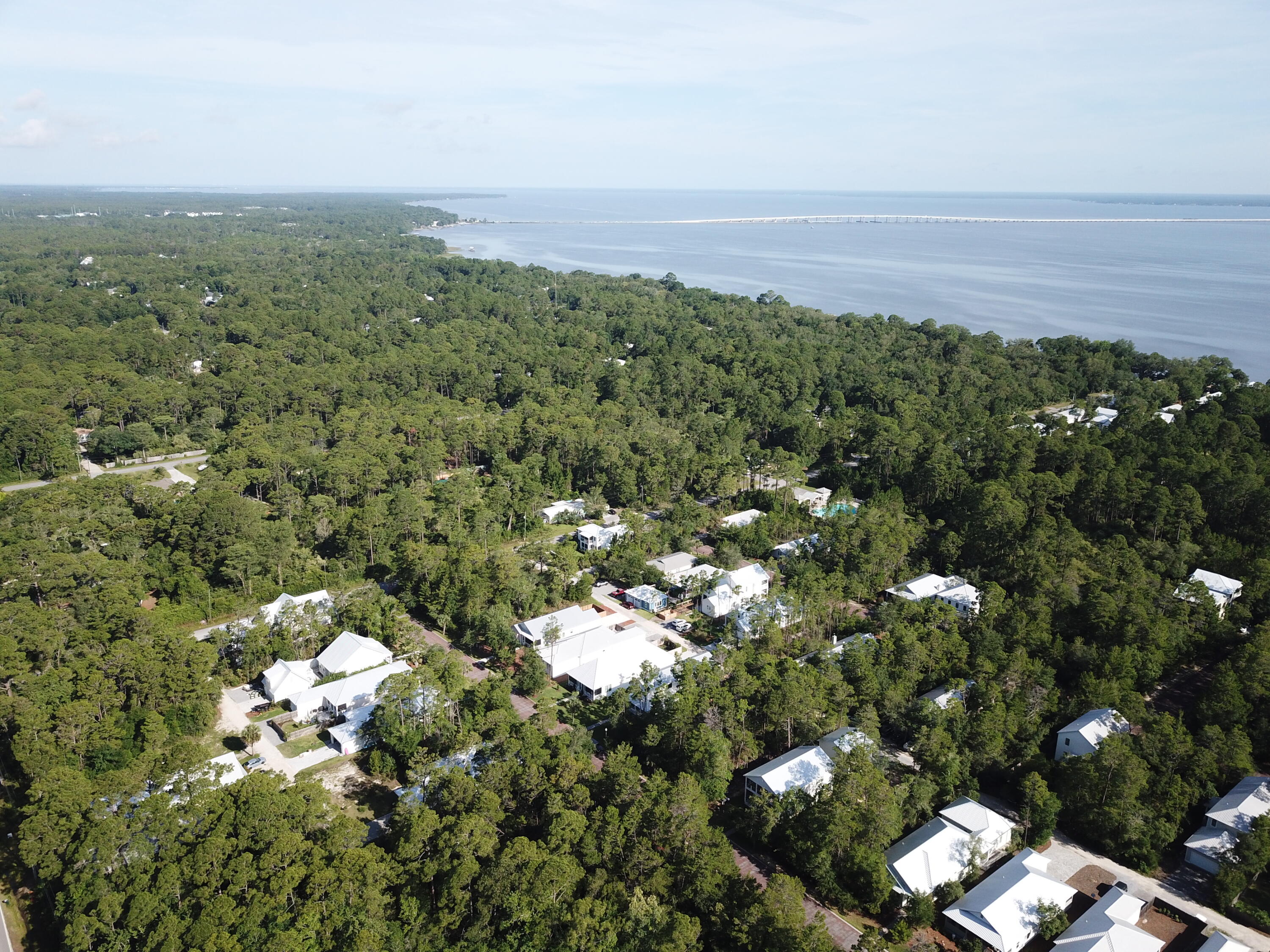 MAGNOLIA BEACH - Land