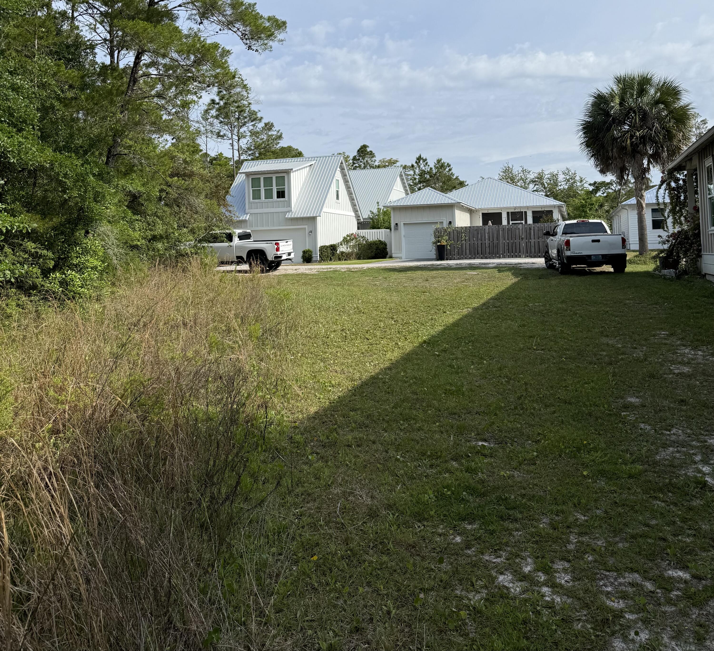 MAGNOLIA BEACH - Land