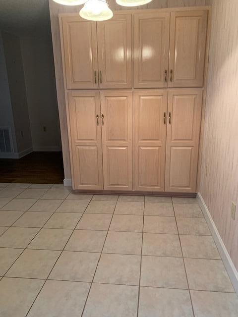LAKE LORRAINE ESTATES 3 - Residential Lease