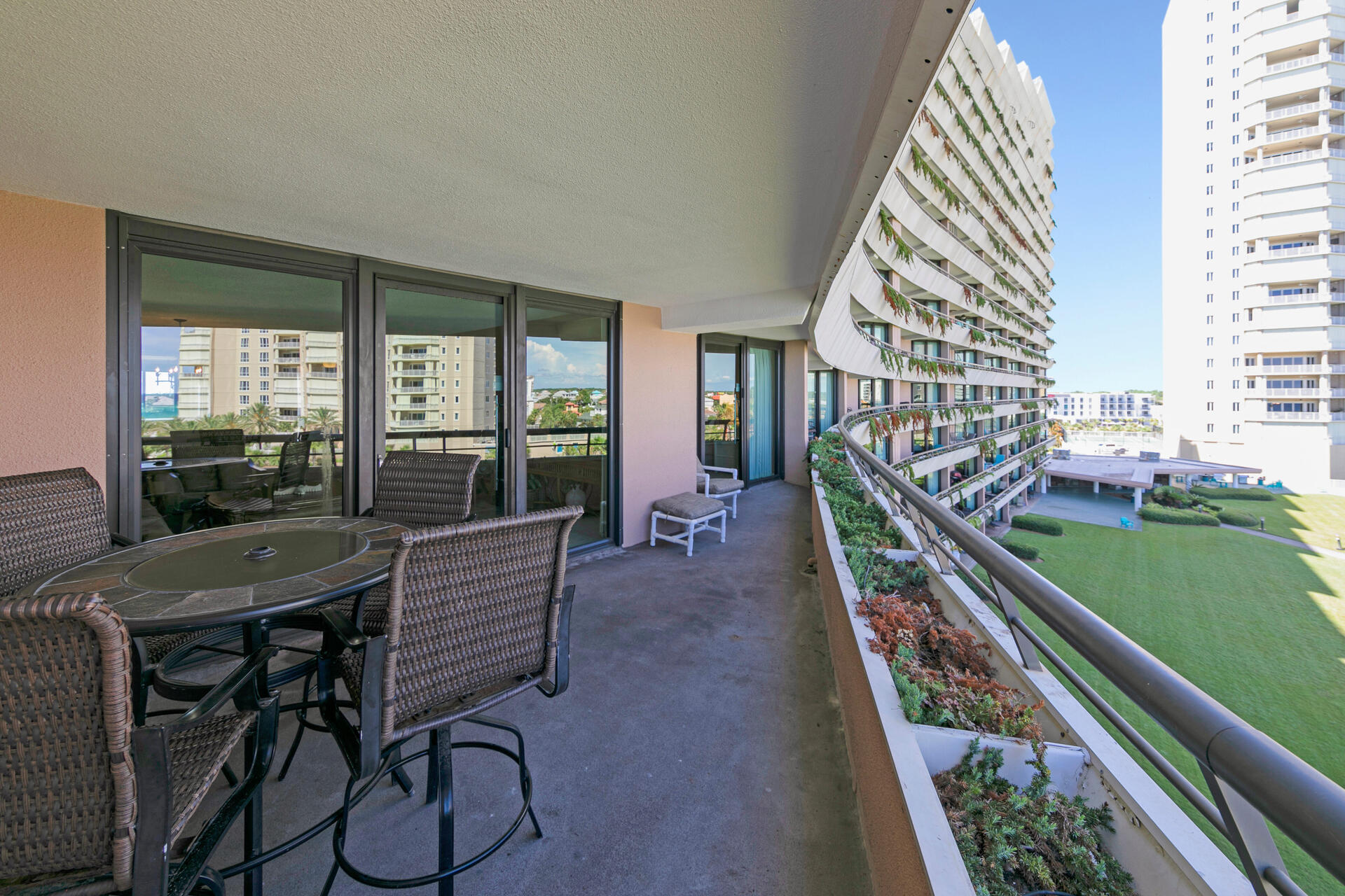 EDGEWATER BEACH CONDO PH 1 - Residential
