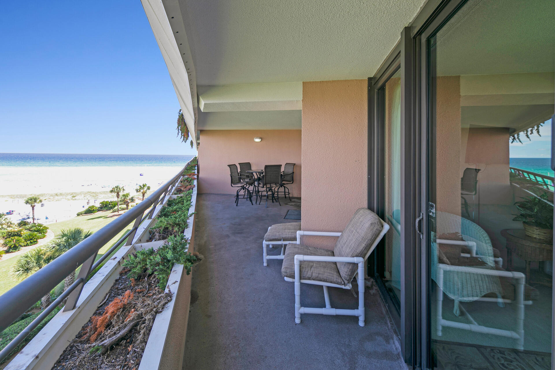 EDGEWATER BEACH CONDO PH 1 - Residential