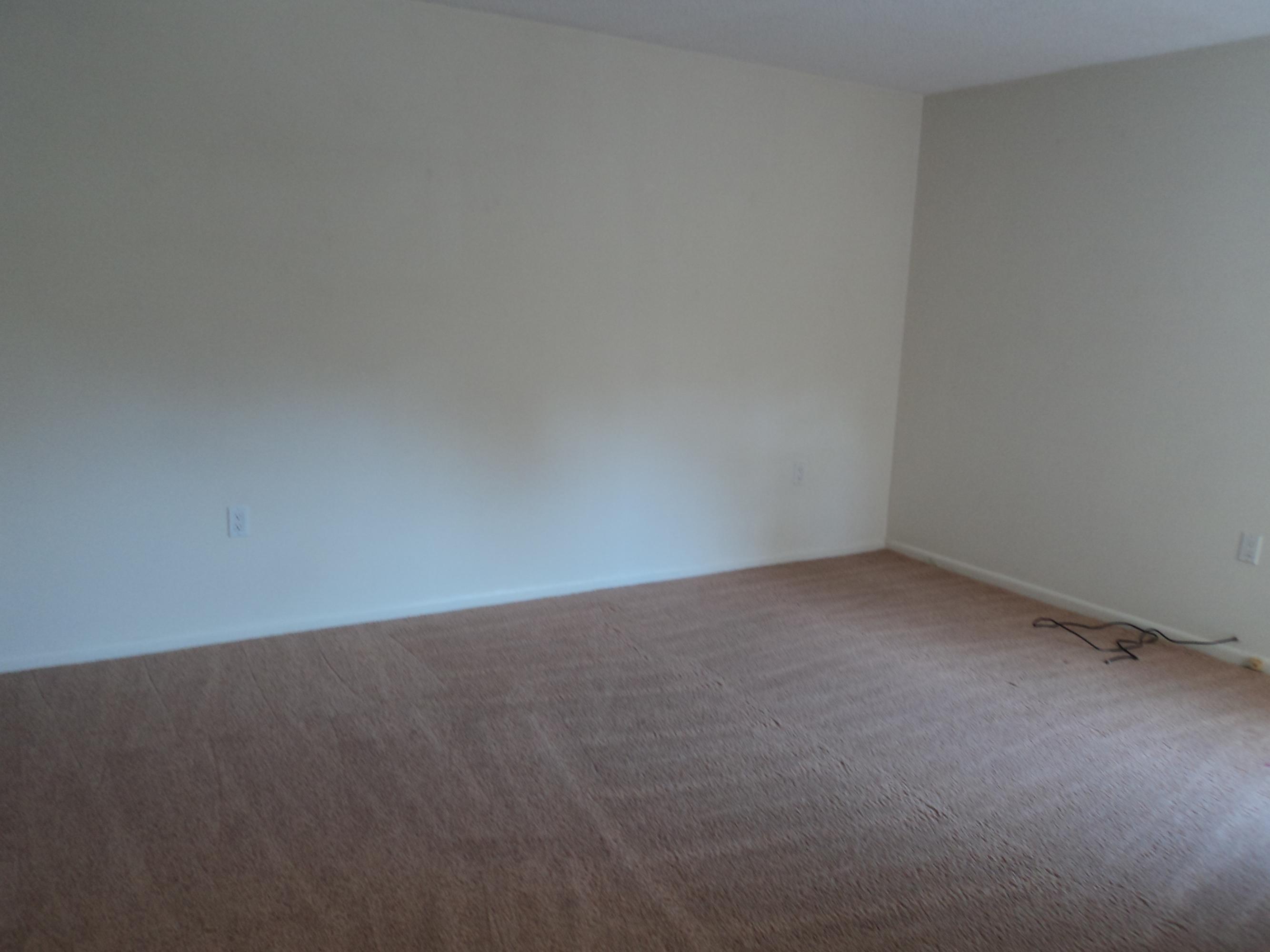 PALM ESTATES UNIT 3 - Residential Lease