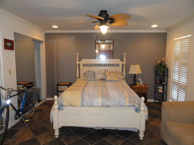 PIER ONE CONDO - Residential