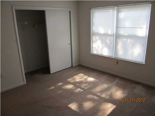 KELLY HILL ESTATES - Residential Lease