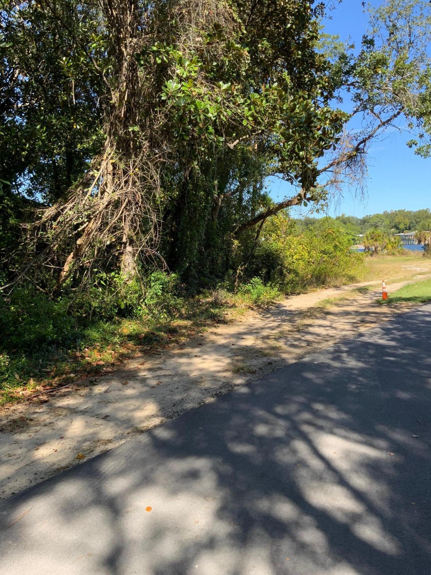 Harris Road - Land