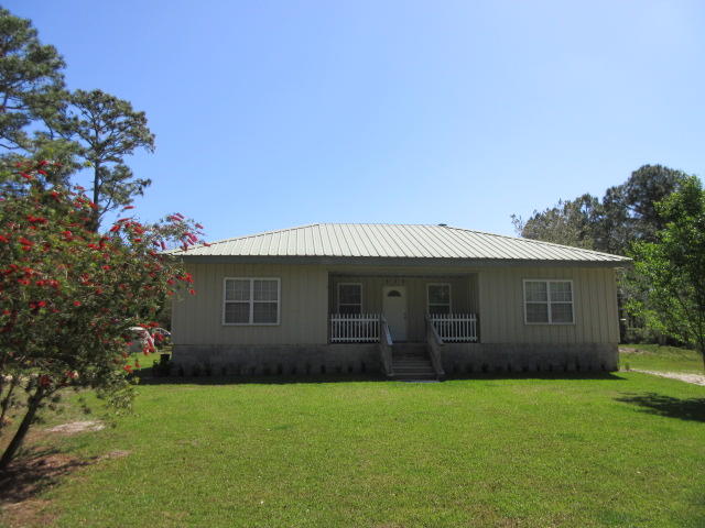 NO RECORDED SUBDIVISION - Residential
