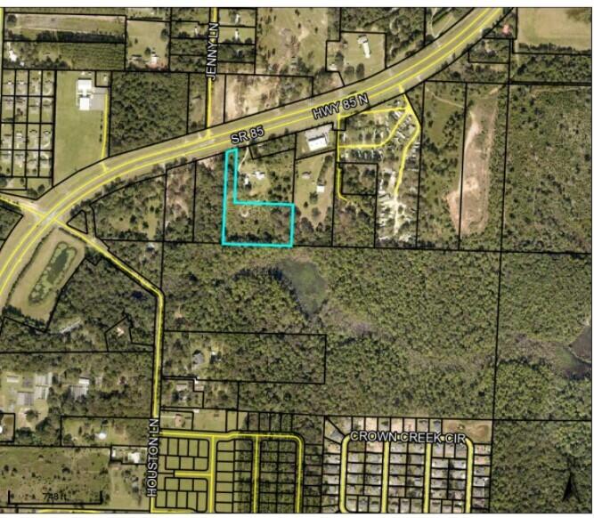 5.27 acres zoned Mixed Use.  No wetlands and flood zone is X-O. Survey is available but contains parcel 
33-4n-23-0000-0006-0030 on it as both are owned and for sale by same owner/seller.