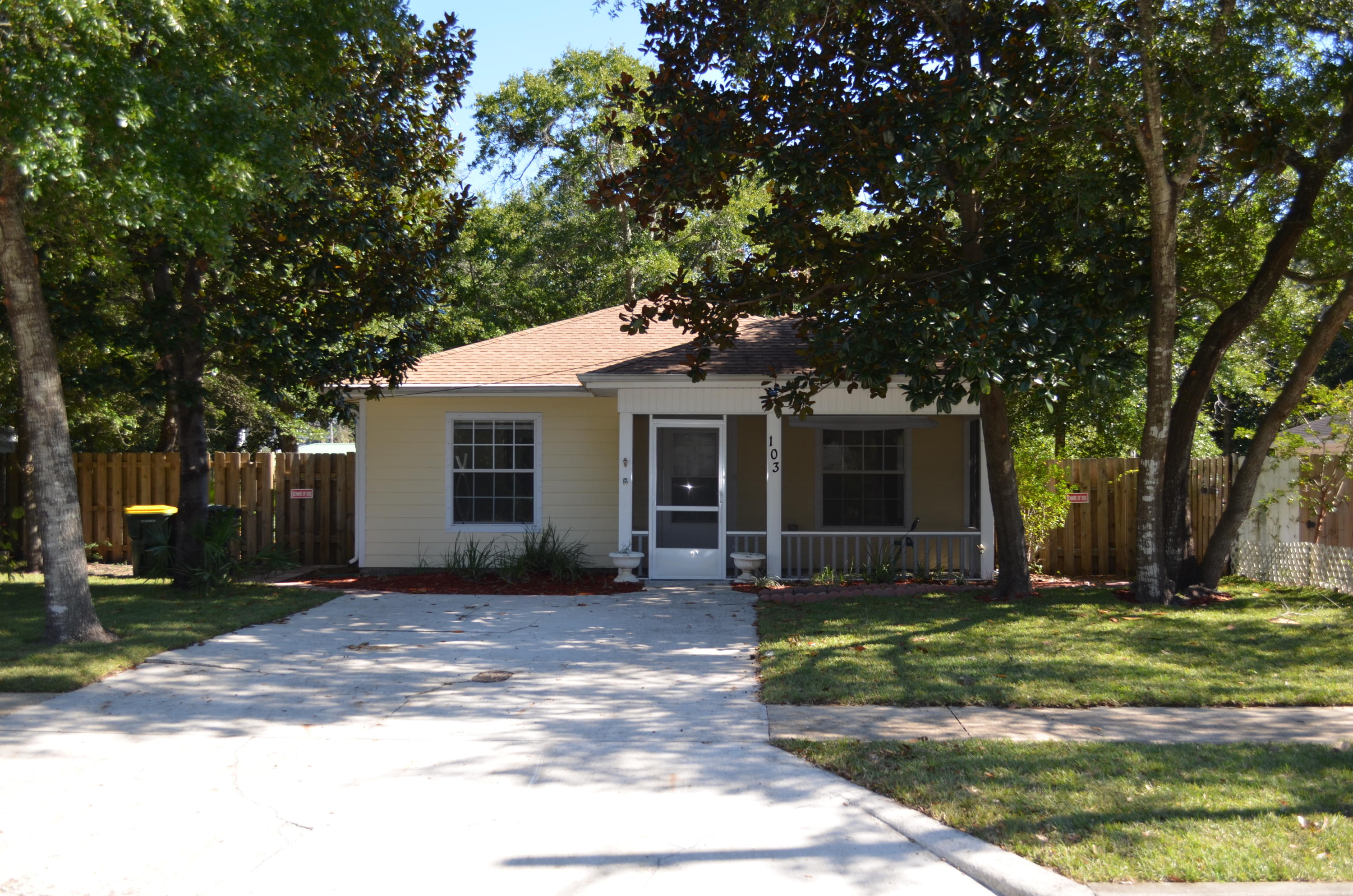 This spacious 3 bedroom 2 bathroom home is within walking distance to downtown Fort Walton beach and is conveniently located to the both beach and base access. The home is built with solid 2x6 construction, 3D roof shingles, and hardy-plank siding. You will also enjoy the screened in front porch along with the privacy fenced back yard. The front yard is freshly sodded a ready for a new homeowner to make this charming home their own.