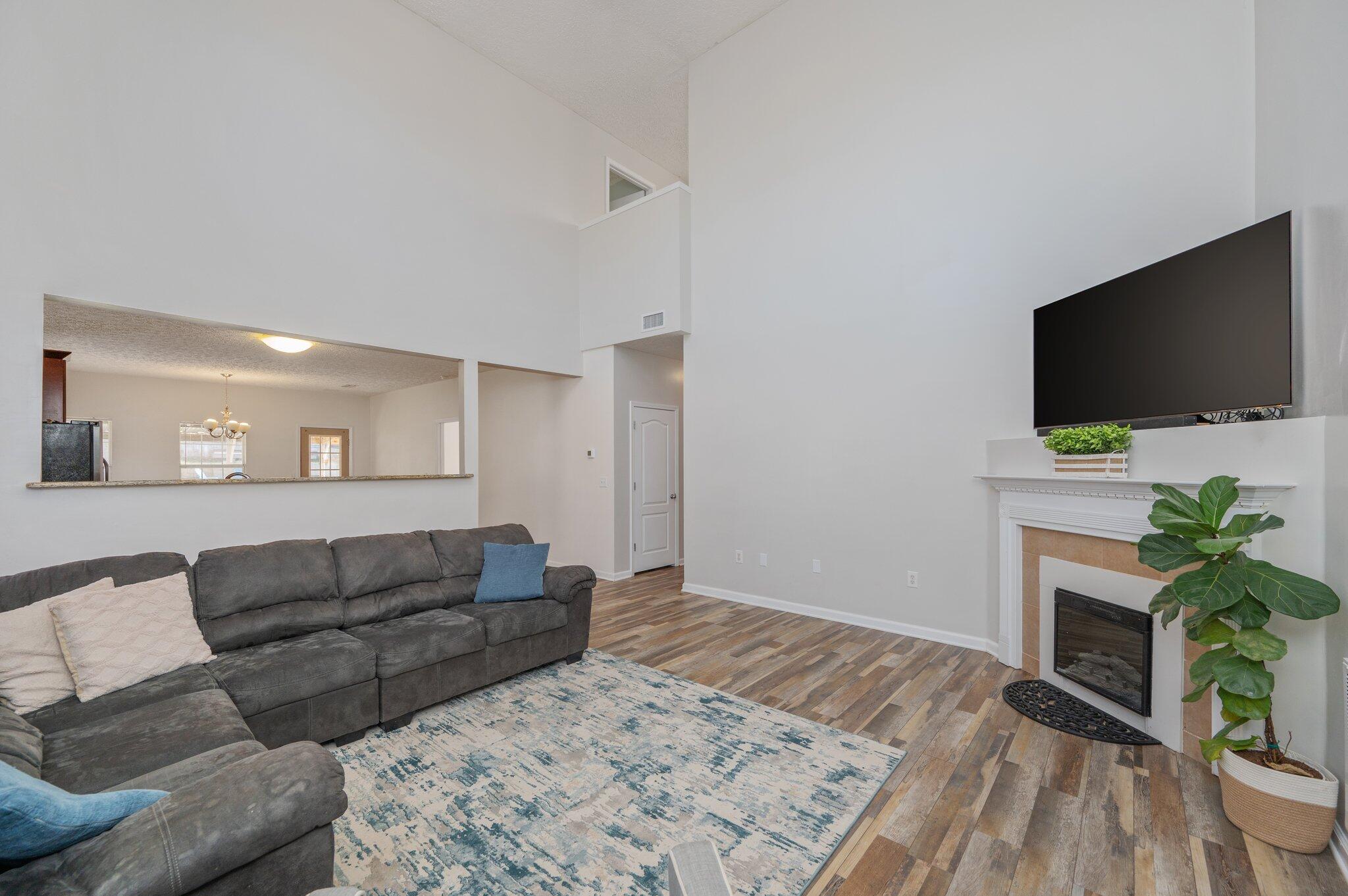 LAKE SILVER 1ST ADDN - Residential