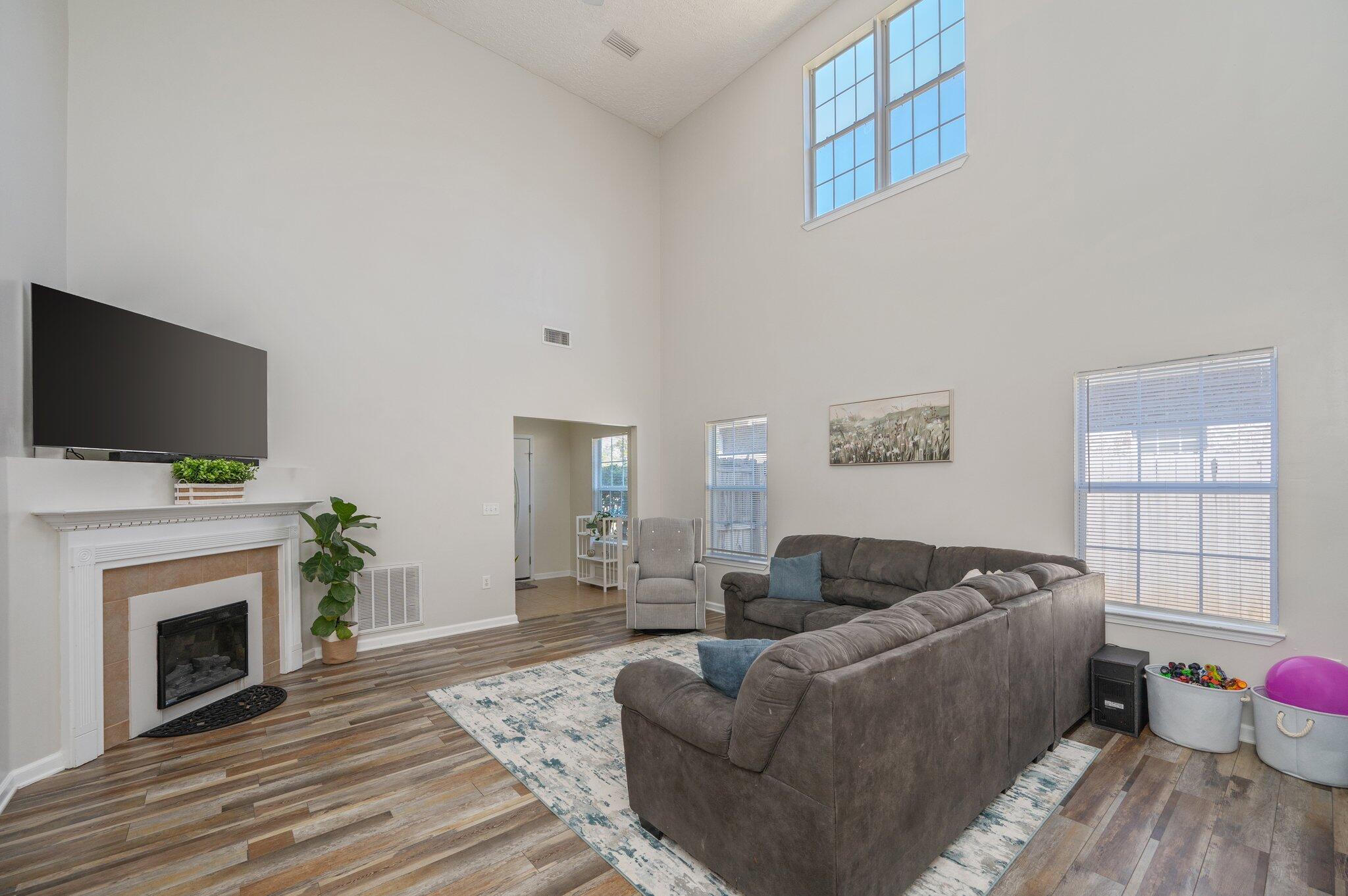 LAKE SILVER 1ST ADDN - Residential