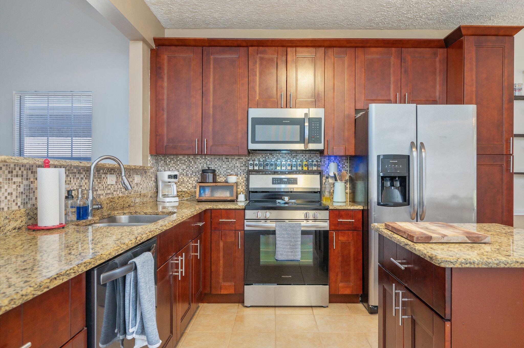 LAKE SILVER 1ST ADDN - Residential