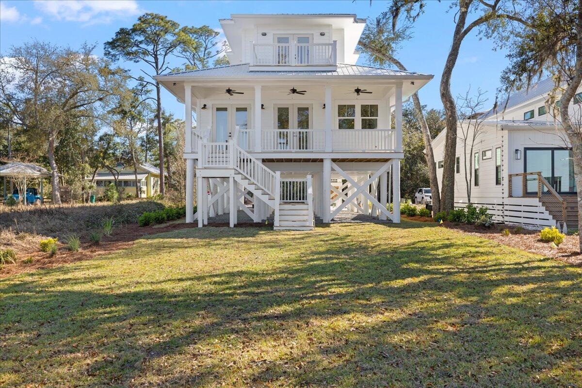 MAGNOLIA BEACH - Residential