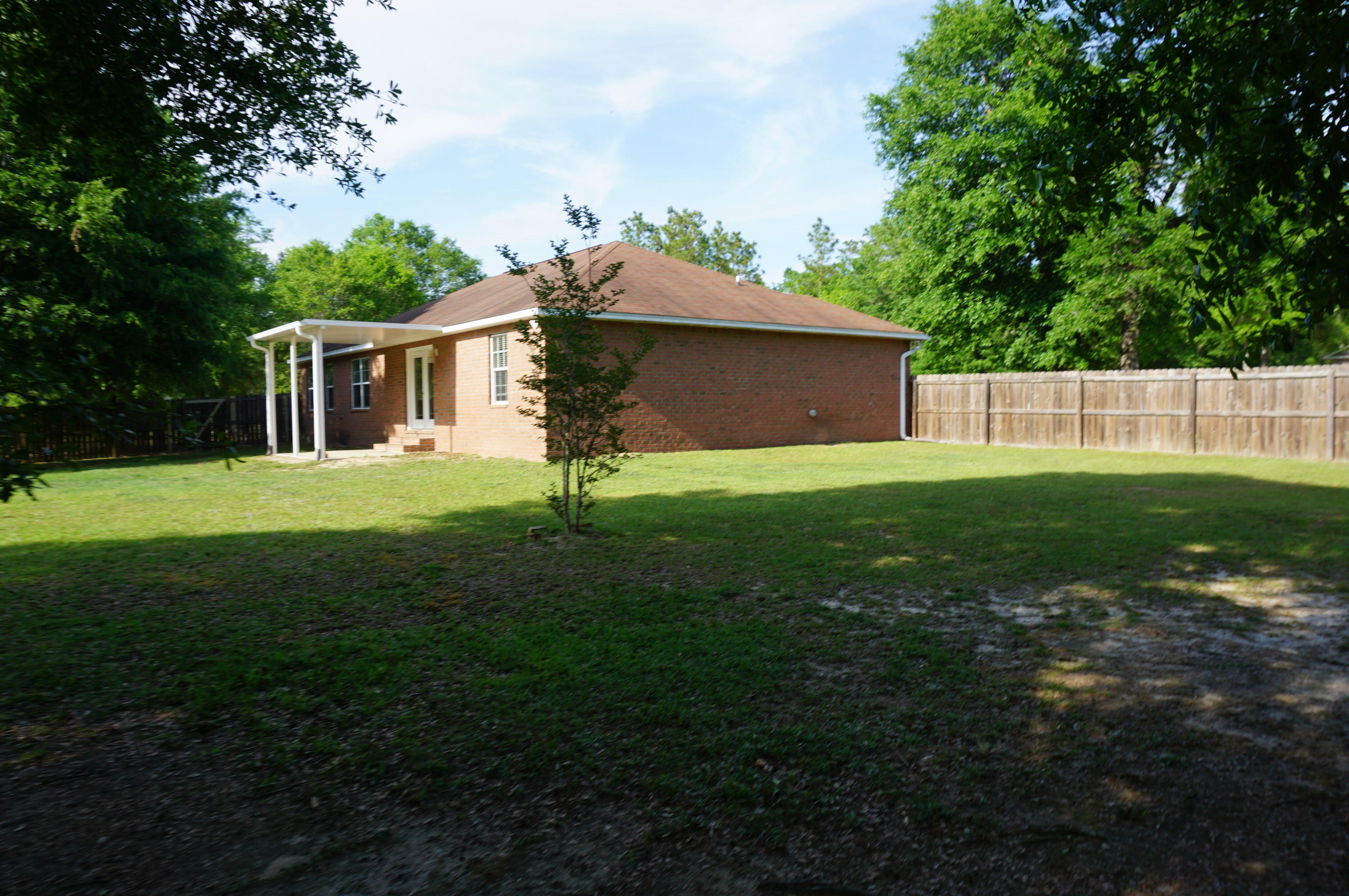 HIDDEN SPRINGS - Residential Lease