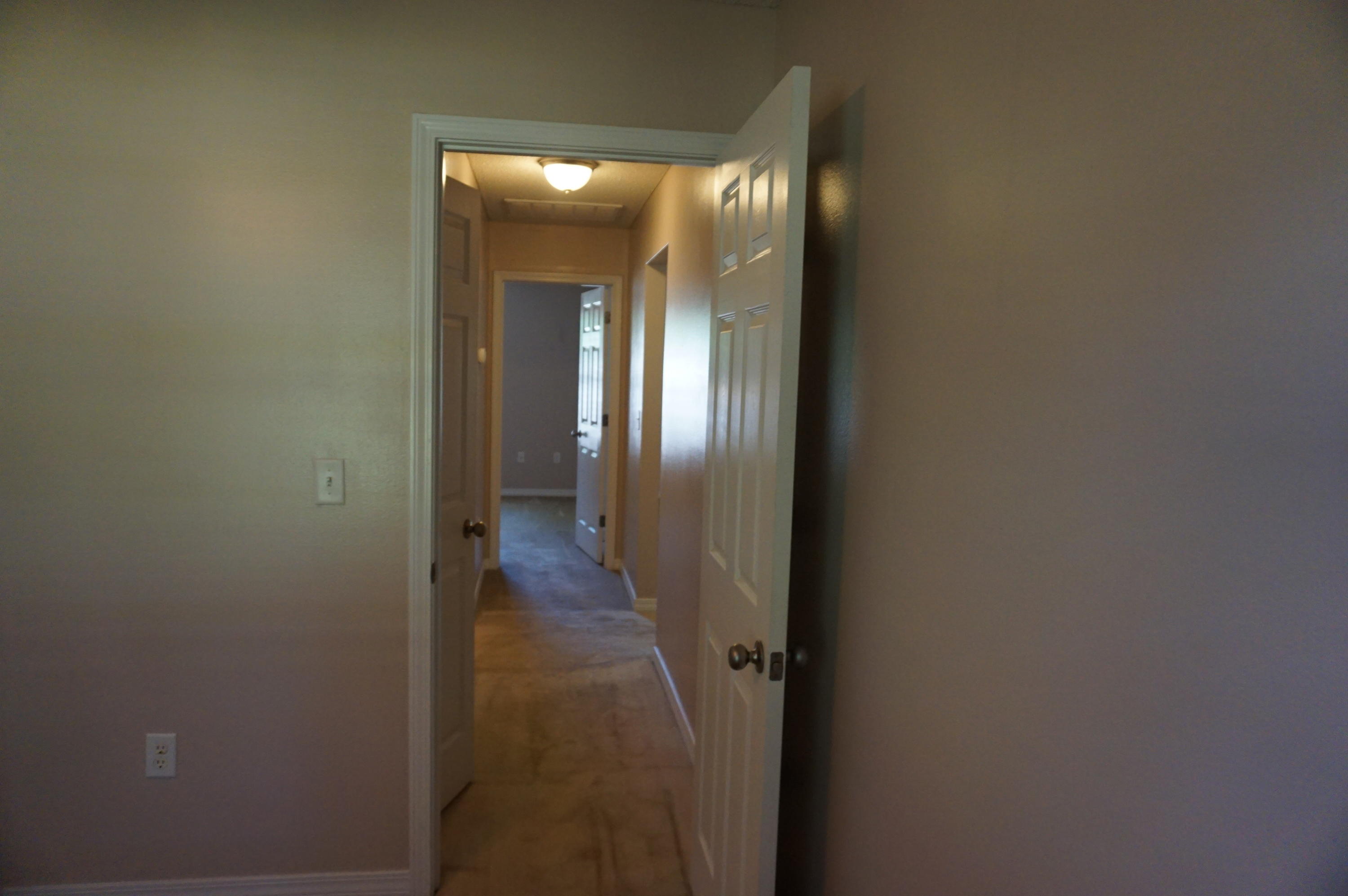 HIDDEN SPRINGS - Residential Lease