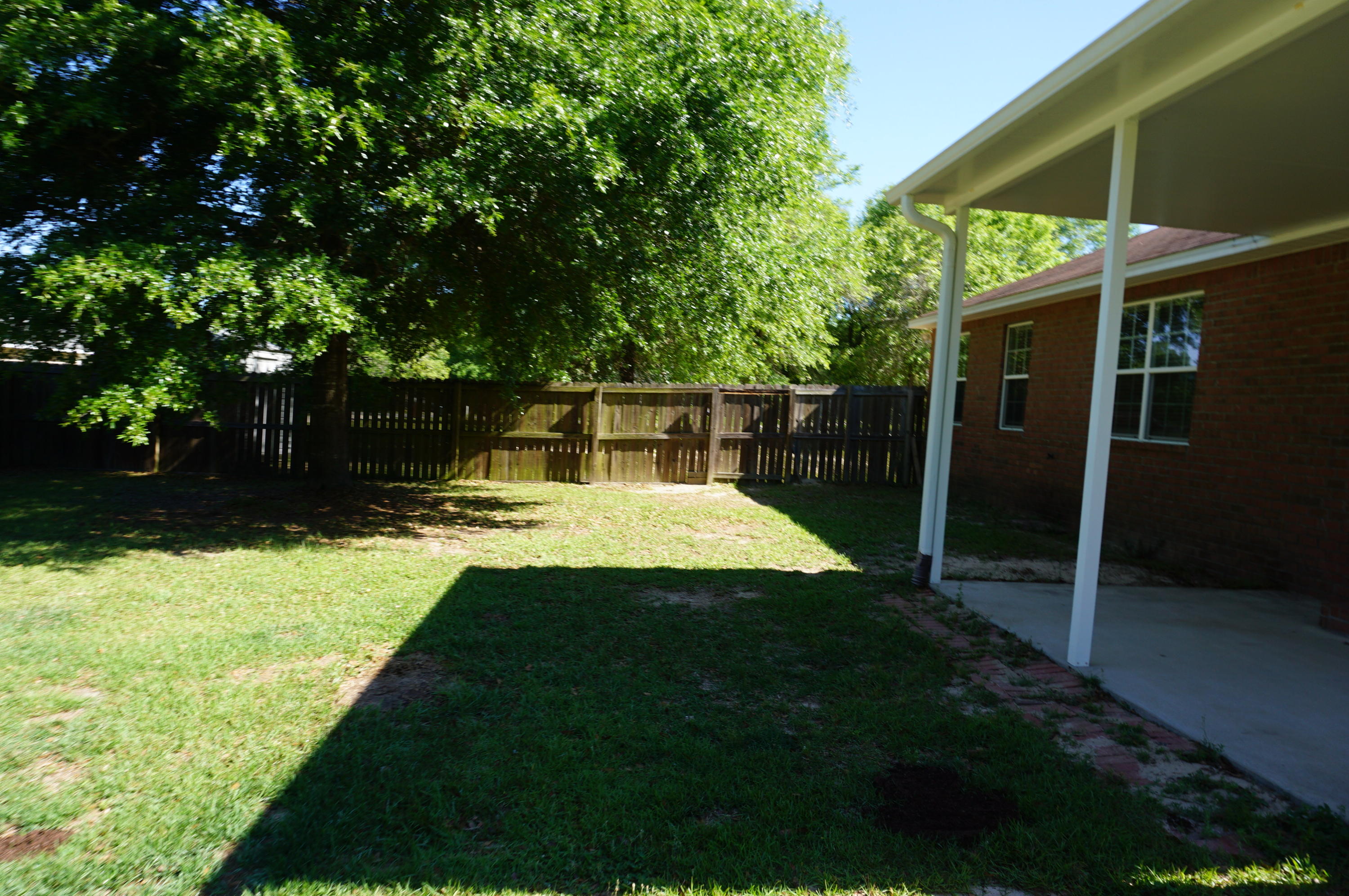 HIDDEN SPRINGS - Residential Lease