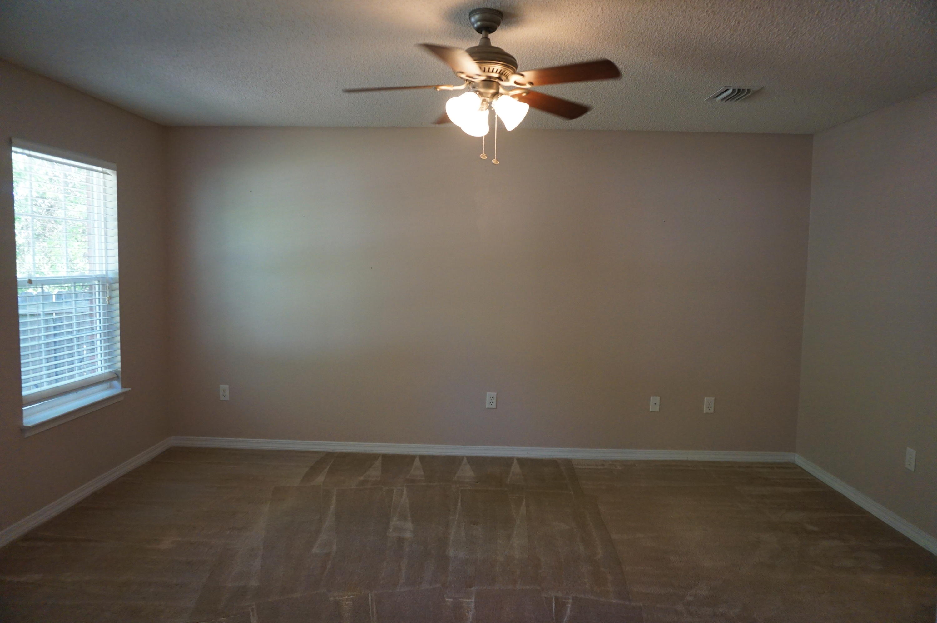 HIDDEN SPRINGS - Residential Lease