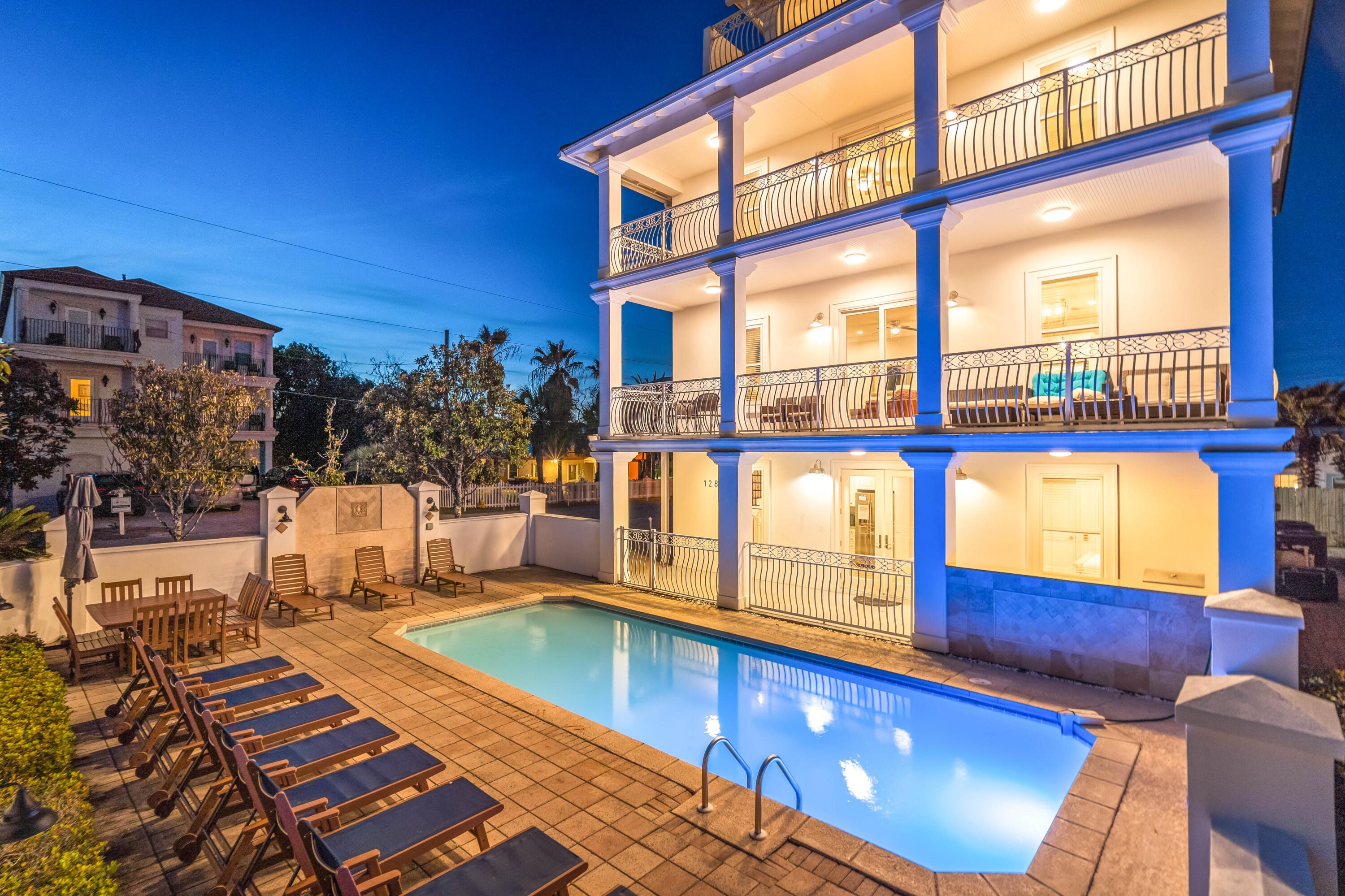 FRANGISTA BEACH 1ST ADDN - Residential
